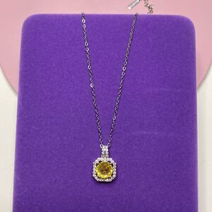💛 Stainless Steel Lemon Quartz CZ Halo Necklace